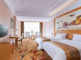 Vienna Hotel Yangjiang Jiangcheng District