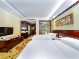 Vienna Hotel Dongguan Houjie Exhibition Center