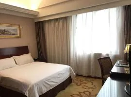 Vienna Hotel Shenzhen Yinhu Bus Station