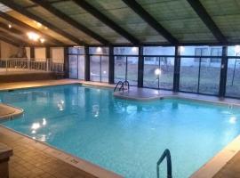 The Crossroads Inn, hotell sihtkohas Bartonsville
