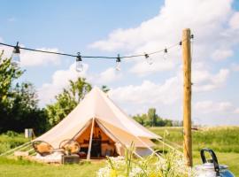 Smuk Lytse Bell Tent, glamping en Echtenerbrug