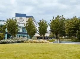 Crowne Plaza Reading