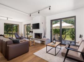 Modern Alpine Monsalbius Chalet, chal&eacute; alpino em Ba&scaron;ke O&scaron;tarije