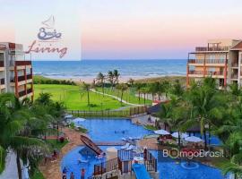 Beach Living, Frente mar, 400m do B Park com Restaurante e Toboagua, отель в городе Акирас, рядом находится Аквапарк Beach Park