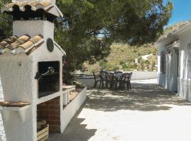 Amazing Home In El Borge With Kitchen, casă de vacanță din Borge