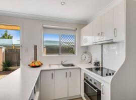 Tourist Road - 2 Bedroom Unit - WiFi, apartment in Toowoomba