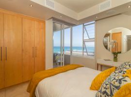 Room in Guest room - Cozy Room with a partial sea view, hotel in Herolds Bay