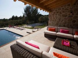 Mas des Avelines โรงแรมในLe Castellet