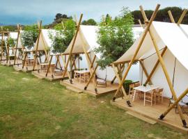 Kampaoh Somo Playa, glamping en Somo