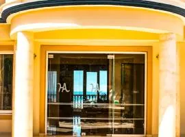Ariadne Apartments