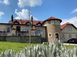 Hotel & Restaurace Pizzerie Jasany, hotel ve Znojmě