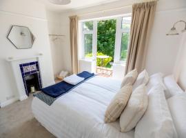 'Sandy Bottom' Broadstairs by the beach, self catering accommodation in Broadstairs