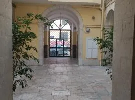 Deattellis House accogliente mansarda in palazzo storico