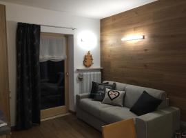 Il Cervo Suite Apartment, hotell i Ponte di Legno