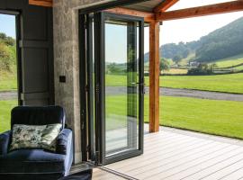 Meadow View, holiday home sa Meifod