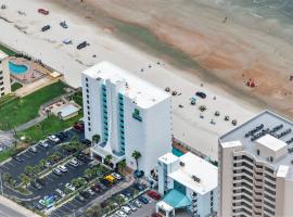 Holiday Inn Express & Suites Oceanfront Daytona Beach Shores, an IHG Hotel, hotel berdekatan Ponce de Leon Inlet Lighthouse and Museum, Daytona Beach
