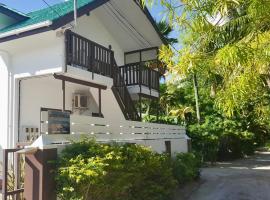 Roche Kerlan Apartments, hotel in Praslin