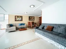 Amplio apartamento frente a la playa El Rodadero