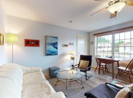 Belle Of Maine Condo 106, hotel in Wells