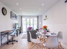 Modern 1 Bed Apartment in Hatfield - Walking distance to Uni & Business Park - FREE Onsite Parking, povoljni hotel u gradu 'Hatfield'