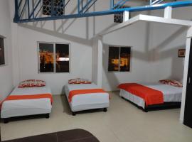 Olimpia Habitaciones Departamentos, hostel in Atacames