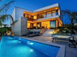 Luxury Beachfront Villa Raquel with Private Pool & Gym at Šolta, Croatia