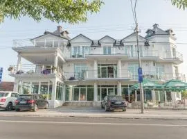 A klub apartmani