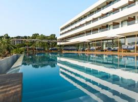 Golden Tulip Porto-Vecchio, hotel em Porto-Vecchio