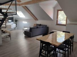 Bovec Loft apartment โรงแรมในโบเว็ก