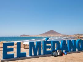 alquilaencanarias El Medano, El Cabezo, next to the beach !!!, hotel in El Médano