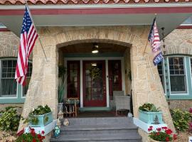Ms. Maggie's South Country Inn, hotel in Daytona Beach