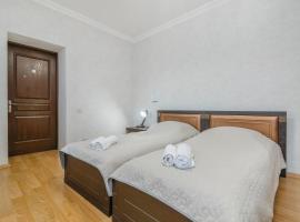 Alvani Inn, ξενοδοχείο σε K'vemo Alvani