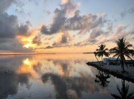 Big Pine Key Bungalow, cottage in Big Pine Key