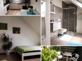 Moderne Ferienwohnung in Durmersheim 2 Zi, Nähe Rhein und Messe KA, viešbutis mieste Durmersheim