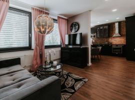 Apartmány Evia clinic, hotel v destinaci Levice