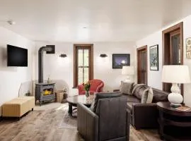 Chaparral Aspen Ranch Cabin