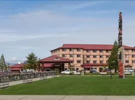 Totem Square Hotel and Marina, hotel in Sitka