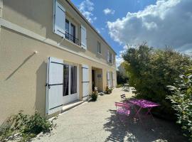 Chambre d'h&ocirc;te, Cama e caf&eacute; (B&B) em Fay-les-&Eacute;tangs