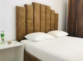 Enia's Room