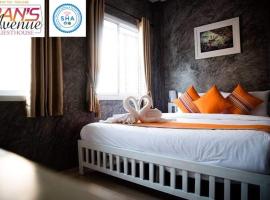 Ban's Avenue Guesthouse, pension in Ko Tao
