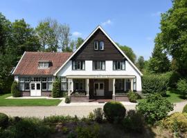 Bleeke Hoeve B&B Hotel, hotell i Uddel