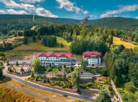 Hotel & Medi-Spa Biały Kamień, hotel v destinácii Świeradów-Zdrój
