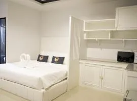 RoomQuest Nichada ISB International