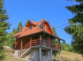 Sekulić 에 위치한 호텔 Holiday home Drveni Kutak