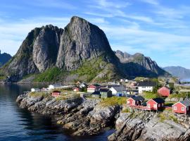 The Manor House in Hamnøy, cabin nghỉ dưỡng ở Reine