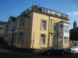 4 berth first floor flat Apsley 3