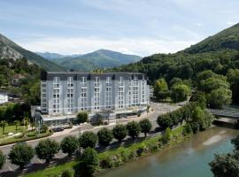 Hôtel Alba, hotel u gradu Lurd