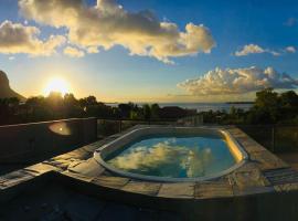 Luxe Exotica Apartments, hotel v destinaci La Gaulette