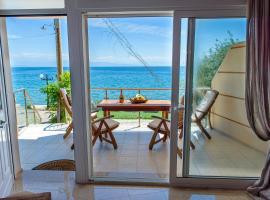 Sul Mare, hotel in zona Spiaggia di Pounta, Diakopto