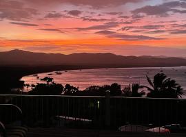 Riva-La-Vista-Cooktown, guest house in Cooktown
